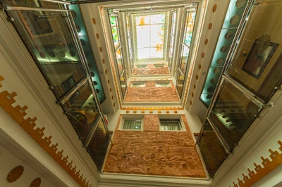 Persia Hotel 