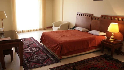 Zanjan Grand Hotel