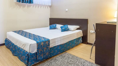 Alvand Hotel