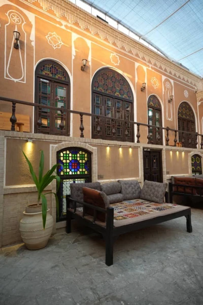 Rose Traditional Hotel