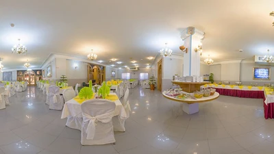 Parseh Hotel