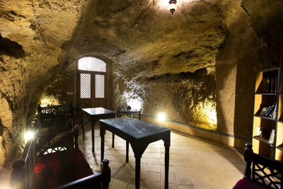 Baba Afzal Hotel