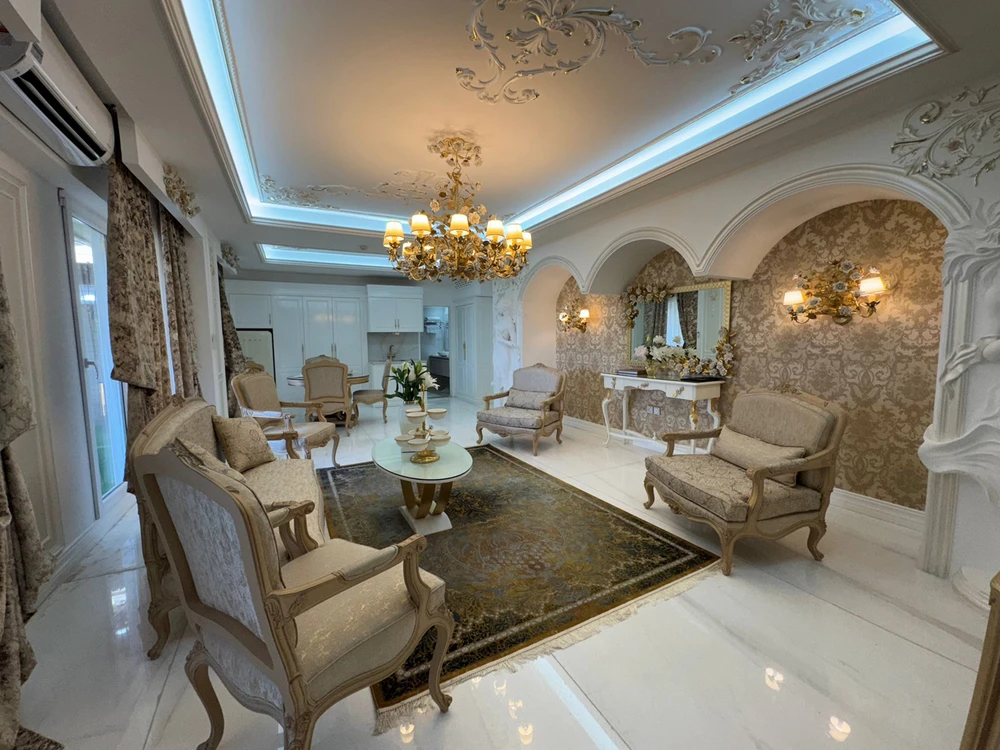 Ghasr International Hotel