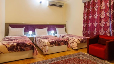 Fanoos Hotel Kish