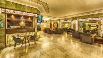Parsian Ali-Qapu Hotel