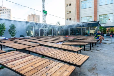 Parsian Evin Hotel