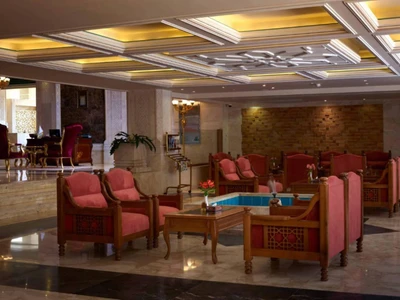 Zandiyeh Hotel