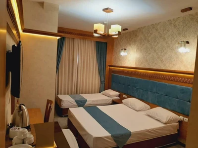 Liana Hotel