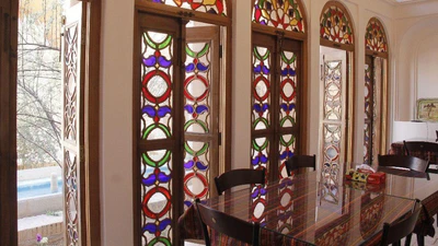 Khaneh Seneek Traditional Hotel