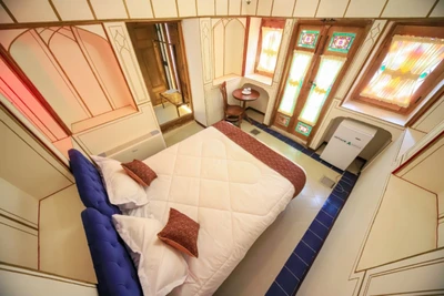 Sarhang Palace Hotel