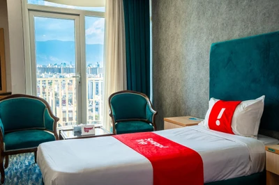 Parsian Enghelab Hotel