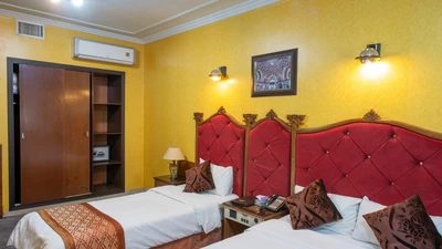 Persepolis Hotel