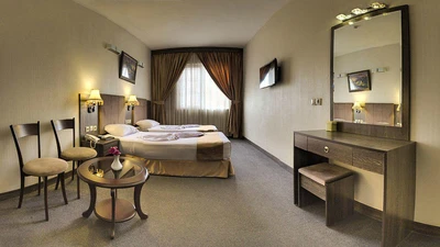 Kiana Hotel