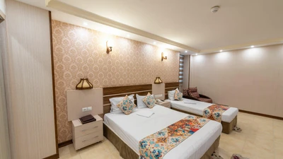 Venus Hotel