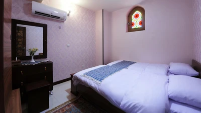 Jaam Firouzeh Hotel