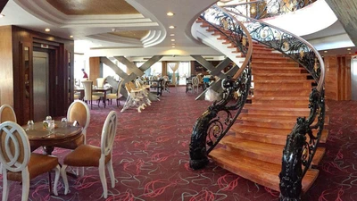 Shiraz Grand Hotel