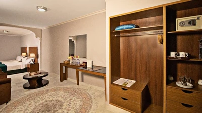 Tara Hotel