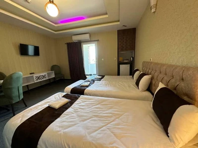 Aseman Shahr Hotel
