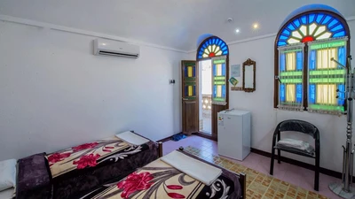 Amirza traditional hotel & hostel