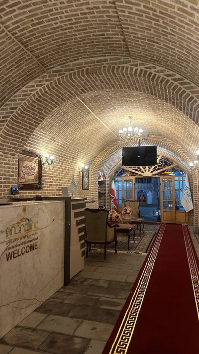 Sorkheyi Hotel