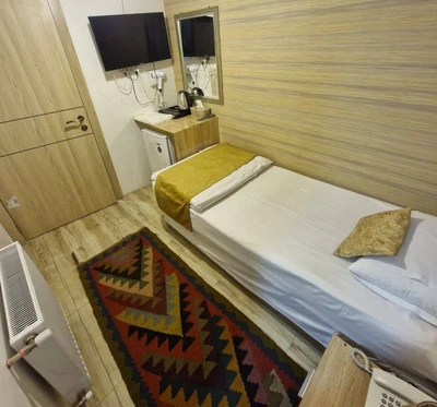 Ideal Boutique Hotel
