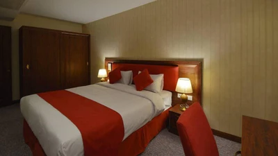 Shirazis Hotel