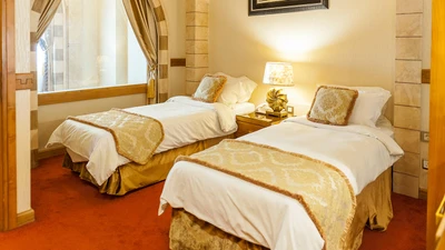 Darvishi Hotel