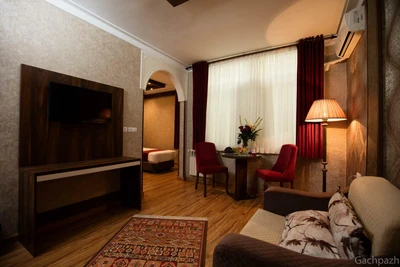 Alborz Hotel
