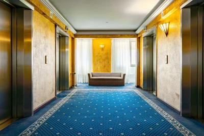 Laleh Hotel