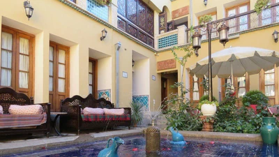 Sunrise Traditional Hotel