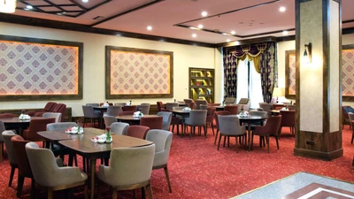 Pardisan Hotel