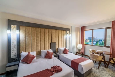 Artemis Hotel