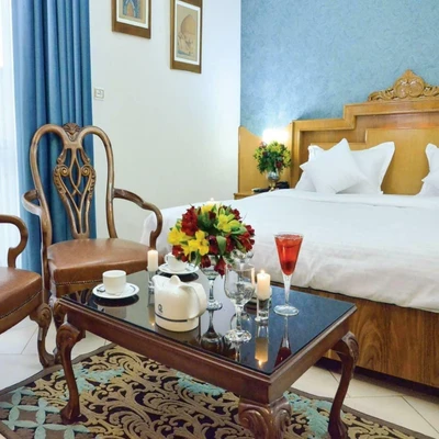 Zohreh Hotel