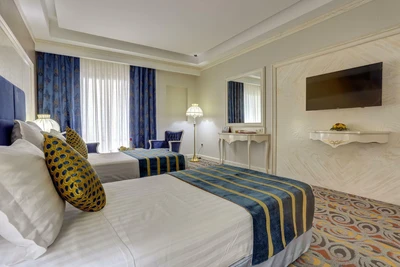 Yasuj Parsian Hotel
