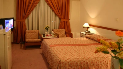 Laleh Hotel