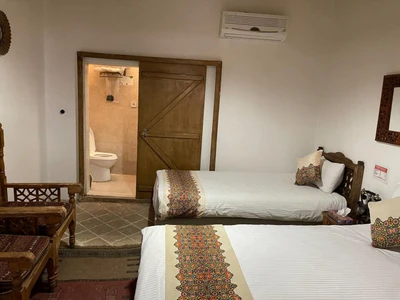 Dadamaan Traditional Hotel