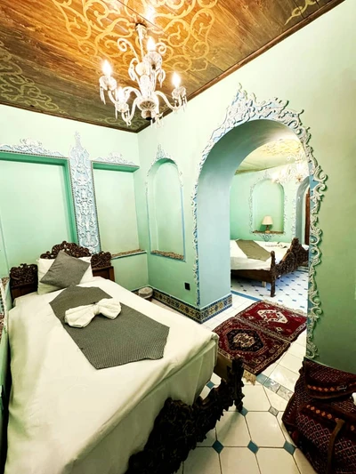 Darvash Traditional Hotel