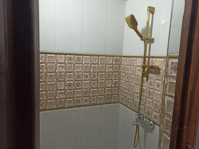 Shakheh Nabat Hostel