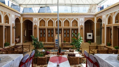 Royaye Ghadim Hotel