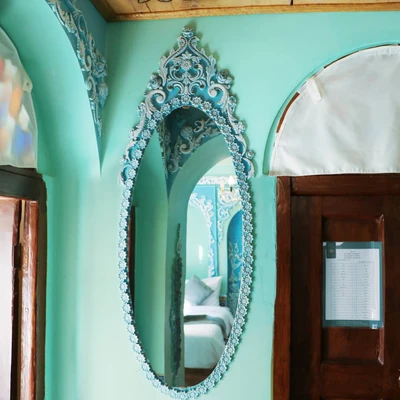 Darvash Traditional Hotel