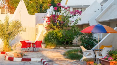 Fanoos Hotel Kish