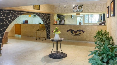 Goldis Hotel