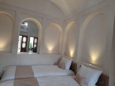 Ashkoob Traditional Hotel