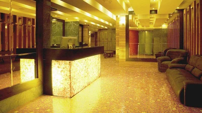 Shiraz Grand Hotel