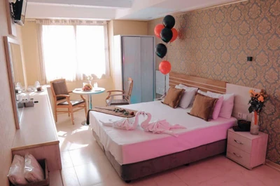 Sepahan Hotel
