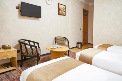 Arman Hotel