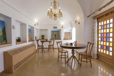 Karvanica Hotel