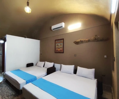 Delkhash Guesthouse