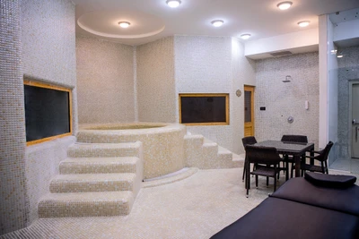 Persian Plaza Hotel