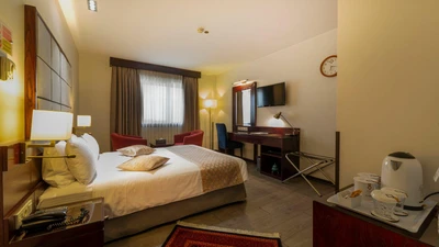 Elysee Hotel